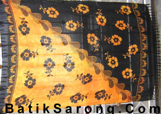 Printed sarong flower motif