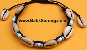 Bracelet with Cowry Shells Cowry shells fashion accessories Cowrie shells costume jewelry