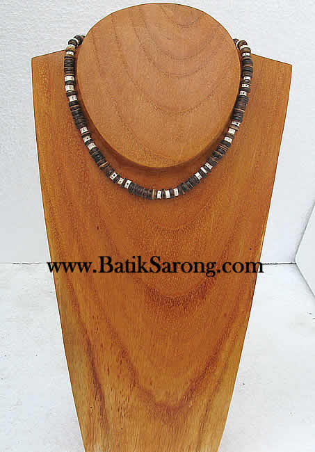 WOOD BEADS FASHION JEWELRY