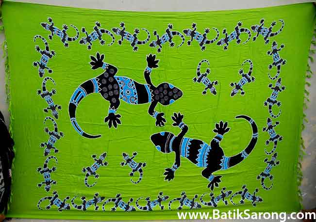 Sarong with Gecko Print