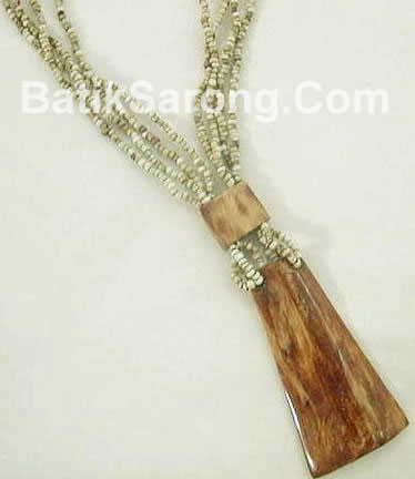 home industry beads jewelry bali indonesia