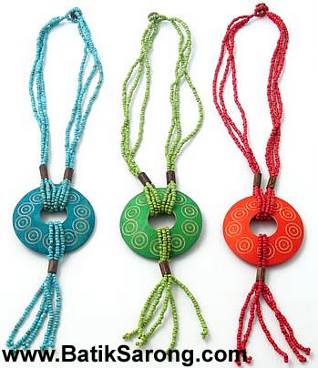 Coconut Shell Necklaces Fashion Jewelry from Indonesia