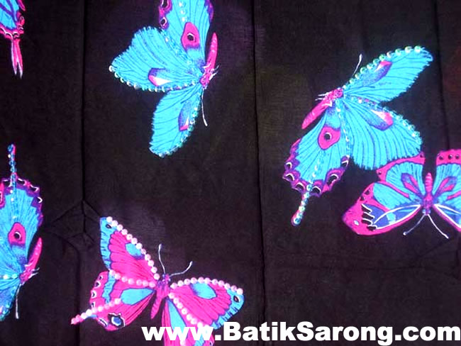 Beaded Sarongs Manufacturer