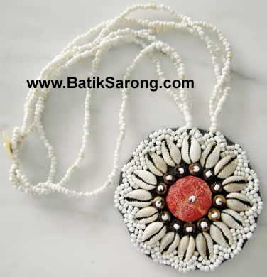 COWRIE SHELLS NECKLACES INDONESIA